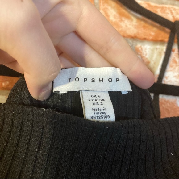 Ribbed Topshop black straight neck tank bodysuit - Picture 2 of 3